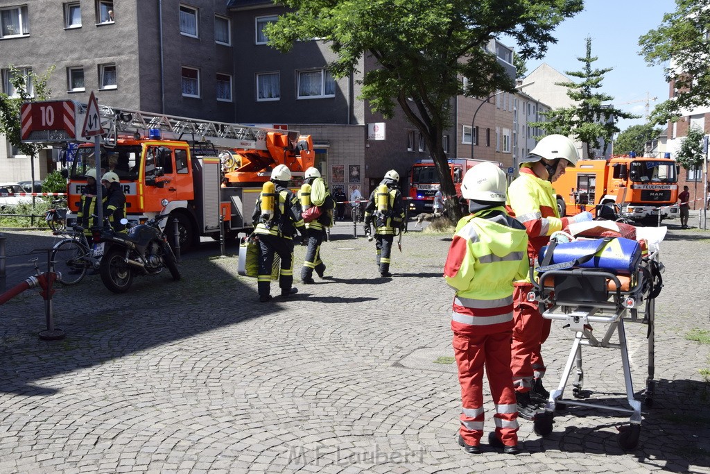 Explo Feuer 2 Koeln Kalk Hoefestr P049.JPG - Miklos Laubert